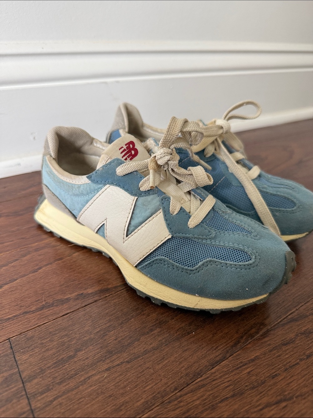 New Balance Kids 327 Blue and White Sneakers
